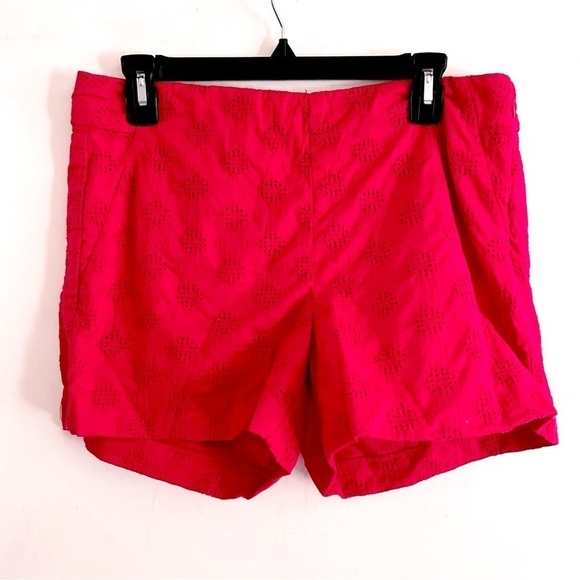 Banana Republic Mini Shorts 8 Red Eyelet Embroidered Summer Vacation Travel - Picture 1 of 3